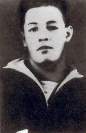 Николай Кузнецов — курсант второго курса военно-морского училища