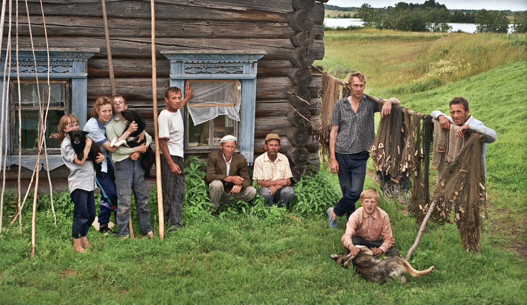 Жители деревни Тамбич-Лахта