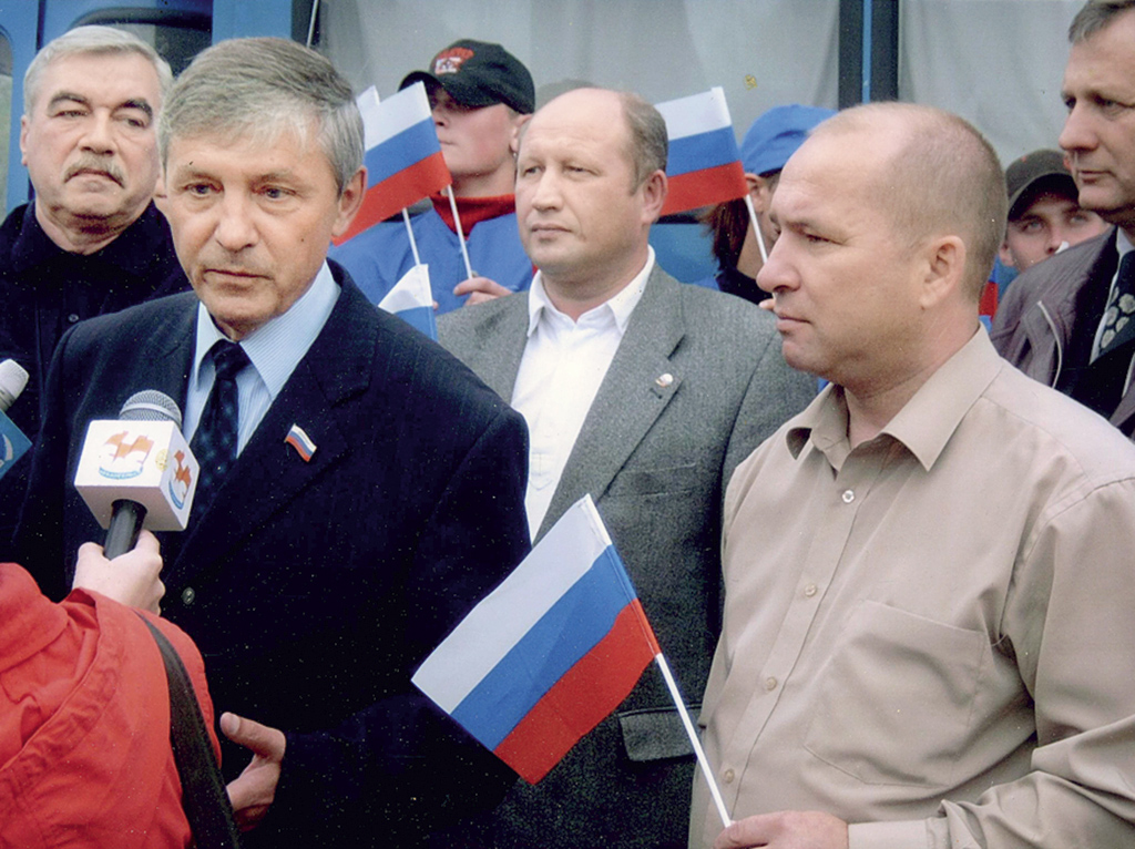 Виталий Фортыгин дает интервью сразу после избрания председателем Архангельского областного Собрания депутатов. 2001 год